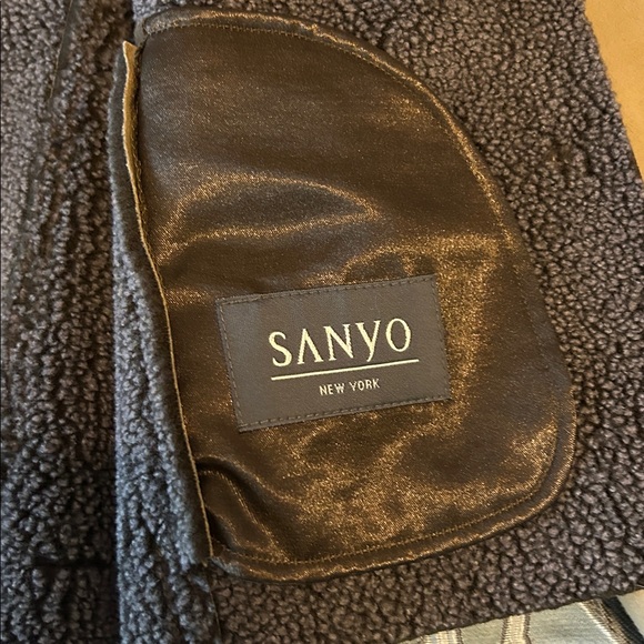 Sanyo - Faux Suede Jacket. Fawn color with Sherpa lining. Size M - Picture 4 of 11